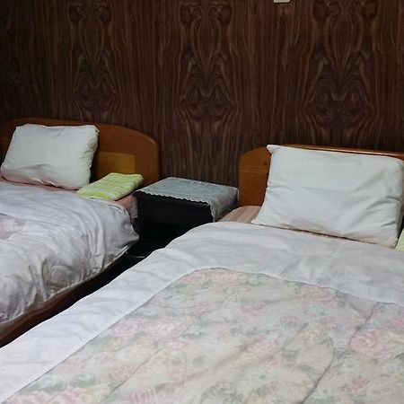Minshuku Toshi Hotel Jakusima Kültér fotó