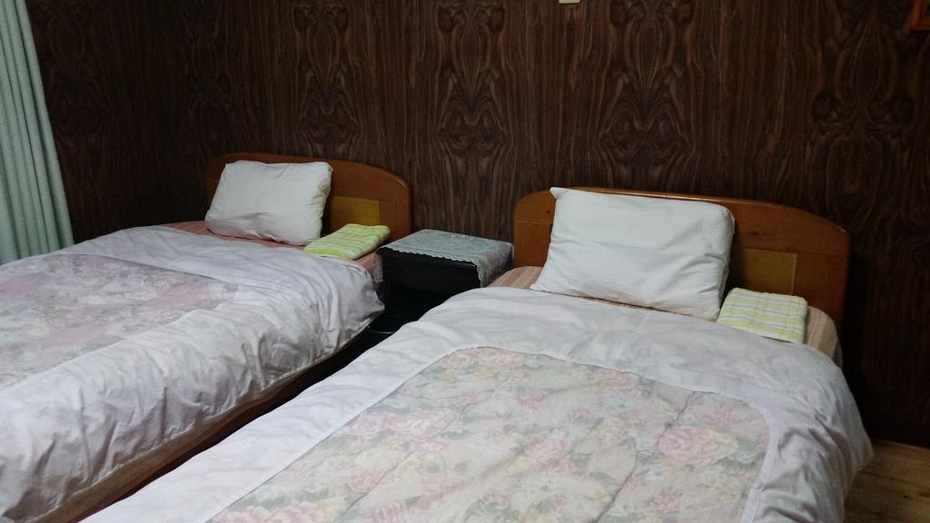 Minshuku Toshi Hotel Jakusima Kültér fotó